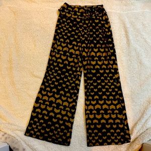 Like new dress pants